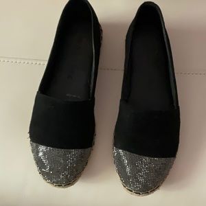 Black suede an stones KENDALL+KYLIE flat shoe  6